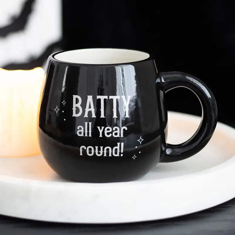 Batty All Year Round-mugg - Gotisk mugg med 3D-fladdermus "titt-ut" 500ml