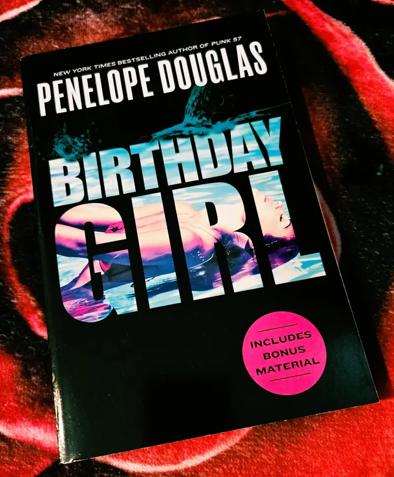 Birthday Girl, by Penelope Douglas (softback, english edition)