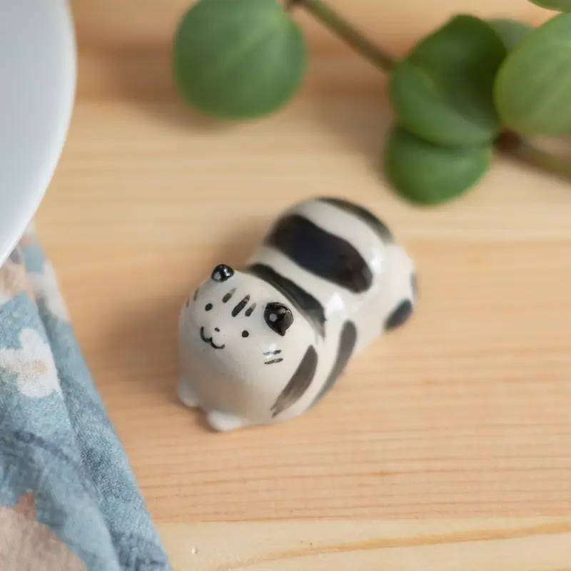 Chopstick rest - Cat, black striped