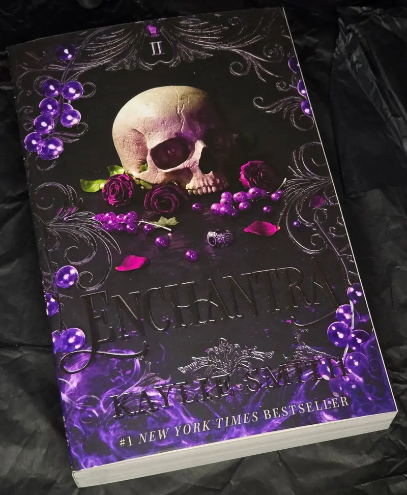 Enchantra (Wicked Games #2), by Kaylie Smith (softback, english edition)