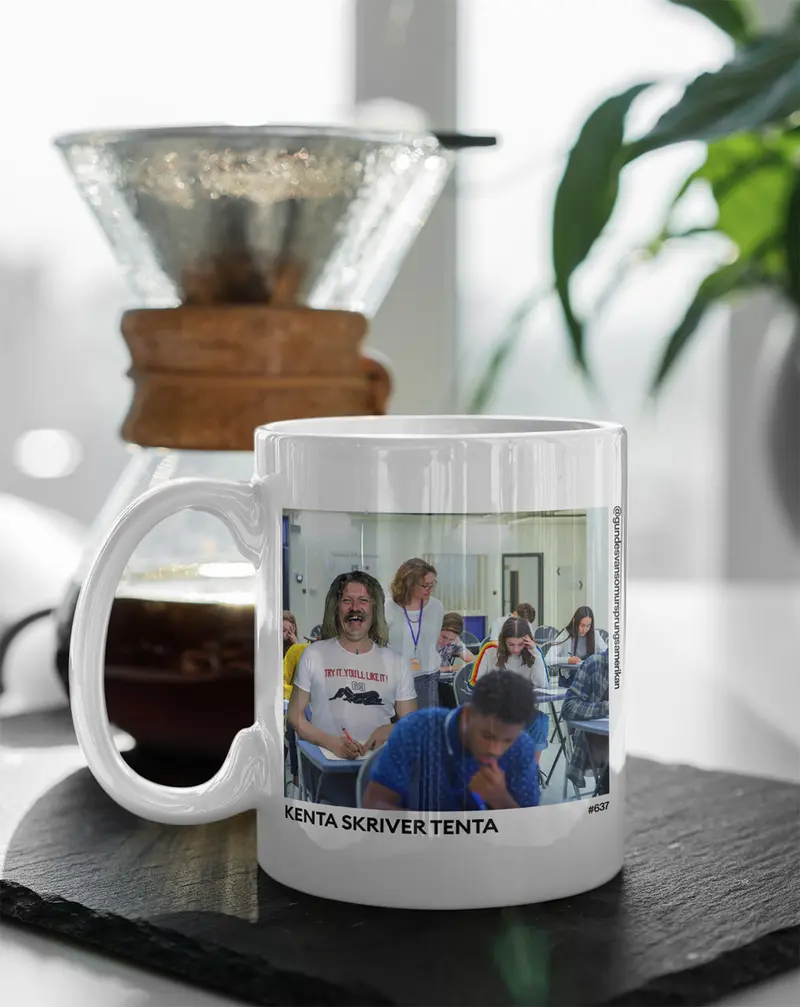 Kenta skriver tenta (#637) - Mugg