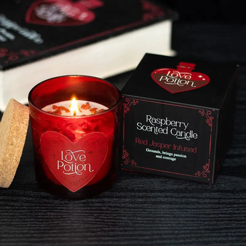 Love Potion-ljus - Hallondoftande med Jaspiskristaller