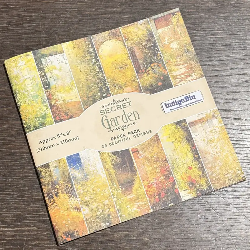Paper Book - Secret Garden