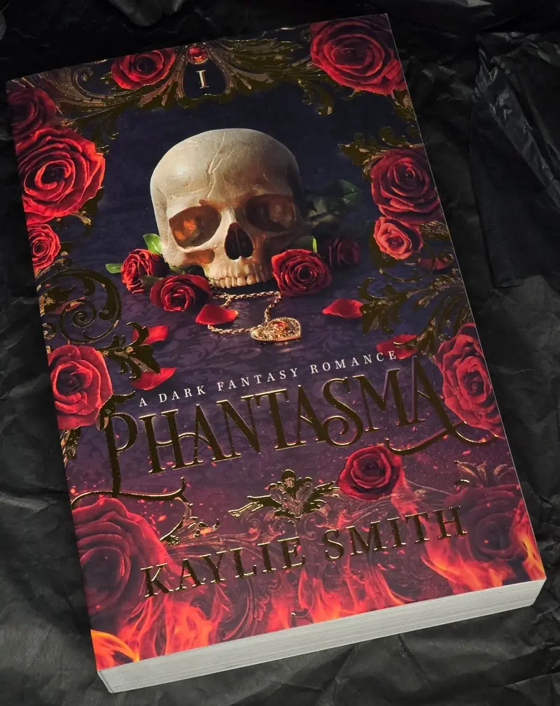 Phantasma (Wicked Games #1), by Kaylie Smith (softback, english edition)