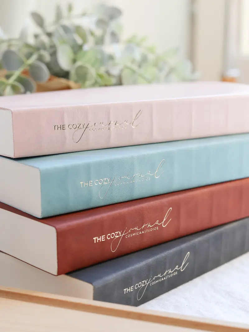 Standard - The Cozy Journal - Grid Notebook (800 pages)