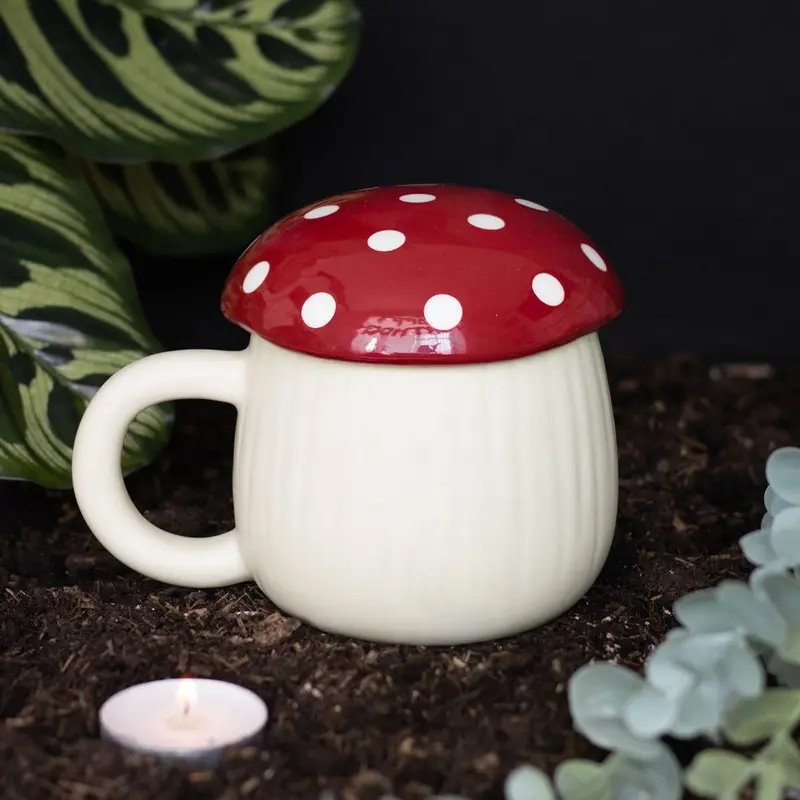 Svampformad Keramisk Mugg - Nyckfull Mörk Skogskänsla, 380ml