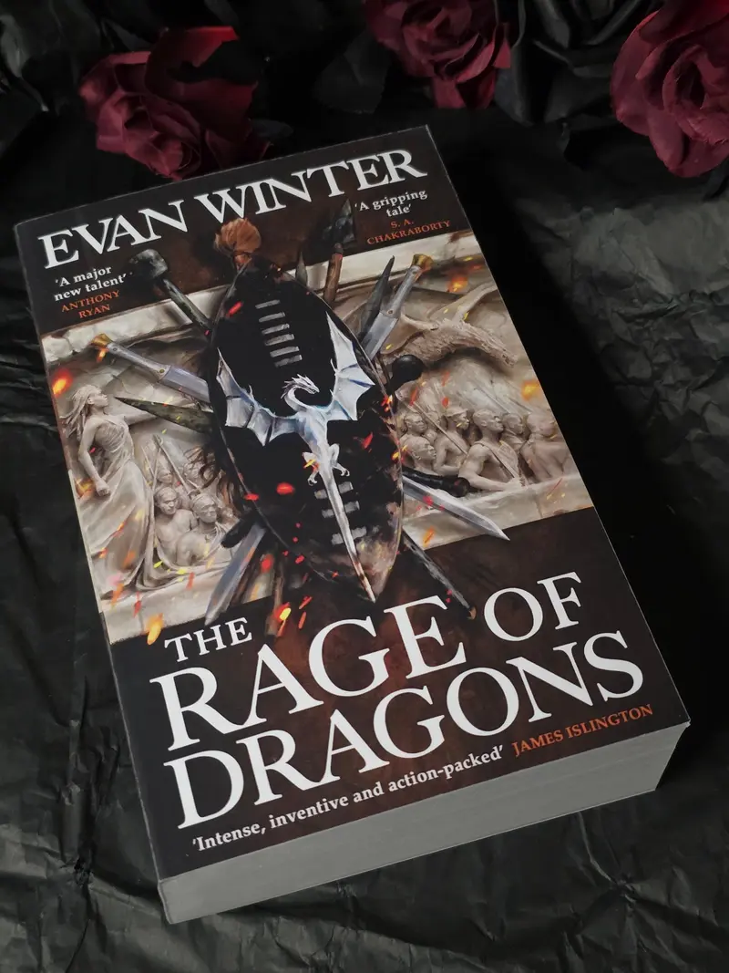 The Rage of Dragons (The Burning #1), by Evan Winter (softback, english edition)