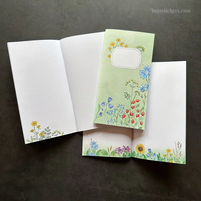 Traveler's Notebook – Regular size – Wildflower – All pages unique!