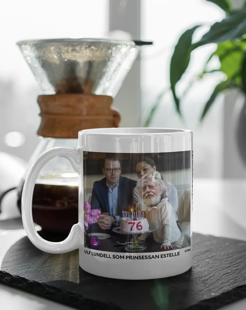 Ulf Lundell som prinsessan Estelle (#769) - Mugg