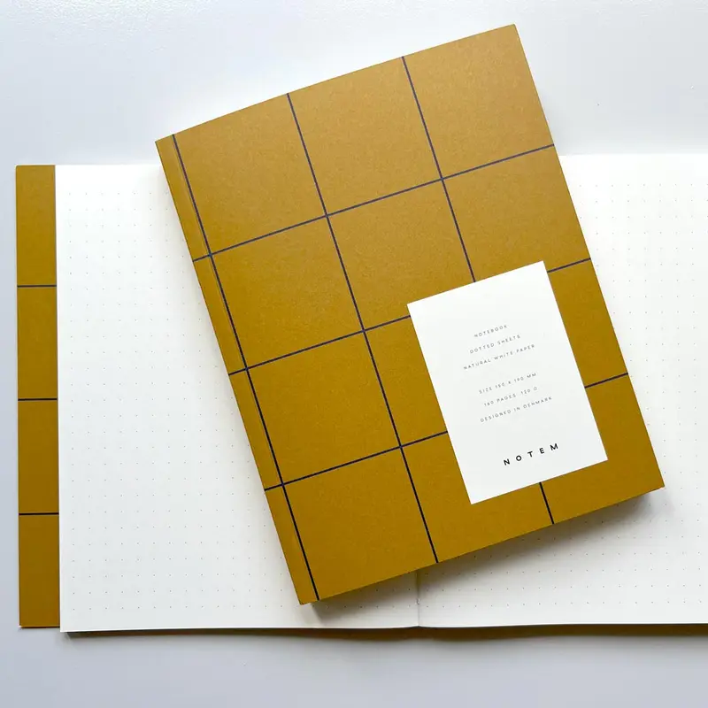 Uma Notebook Ochre