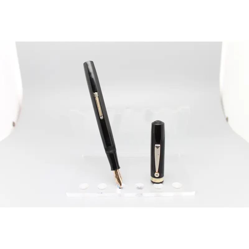 Waterman No 7 Senior Black GT Fountain pen