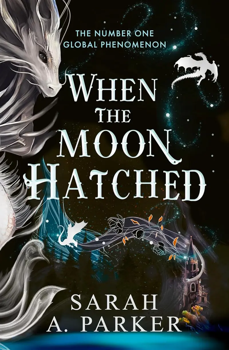 When the Moon Hatched (Moonfall #1), by Sarah A. Parker (softback, english edition)